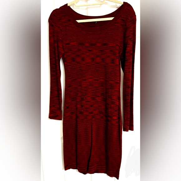Tart Collections Long Sleeve Sweater Sheath Midi Red Black Dress Size Small - Picture 2 of 13